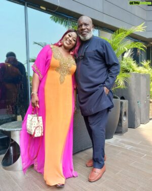 Ejike Asiegbu Instagram - WEEKEND BLUES WITH WIFEY@ogeasiegbu