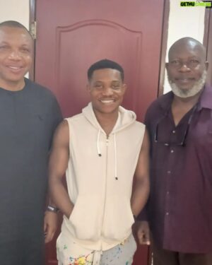 Ejike Asiegbu Instagram - "AND THE WORD OF THE LORD CAME TO PASS IN MY LIFE" 

LOVELY TIME WITH THE MAN OF GOD @realjerryeze MAY THE OIL ON YOUR HEAD NEVER EVER RUN DRY 🙏🏻

#NSPPD #7amfireprayers