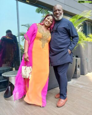 Ejike Asiegbu Instagram - WEEKEND BLUES WITH WIFEY@ogeasiegbu