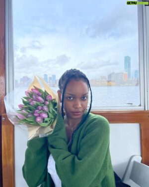Ejike Asiegbu Instagram - Happy birthday 🎂 to my daughter, my firsrfruit, Lucy Isiayei. 
Just like yesterday you came in and blessed my home with beauty, love & softness 💓❤️💕
May heaven's best be yours today & always. 
Cheers 🎈🎈🎈🎈