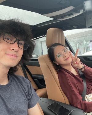 Eka Gustiwana Instagram - happy birthday ibu negara wyatbqwertyyuiopasdfghjkkl ❤️
.
rules: ulang tahun ga boleh komplain/minta takedown foto @yessieltrivena