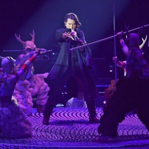 Ekin Cheng Yee-Kin Instagram - 澳門站順利完成
感謝台前幕後團隊努力，將紅館舞台完美帶到澳門！
下一站，6月22日，雲頂，到時見！
#alongwithekinliveconcert2019 #Macau #鄭伊健 #鄭伊健演唱會 
@lamnlamb