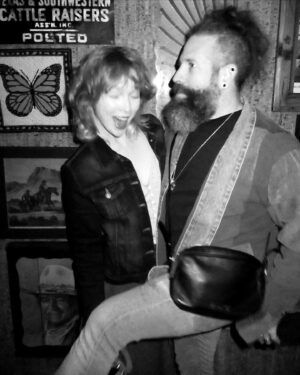 Elan Gale Instagram - step one: find a person you think you can’t live without
step two: try everything you can to make sure you never have to find out if you can
happy Valentine’s Day to the love of my life

📸: @ericblackmonster