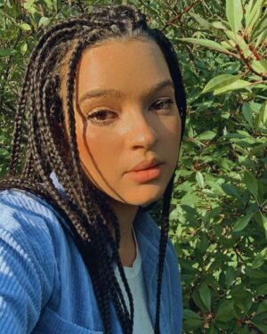 Elena Pinderhughes Instagram - Colorado chronicles. Little dump from tour. When your show is in a botanical garden, you have to take pictures with the trees. Those are the rules 💁🏽‍♀️🌱🌳🌿🍃