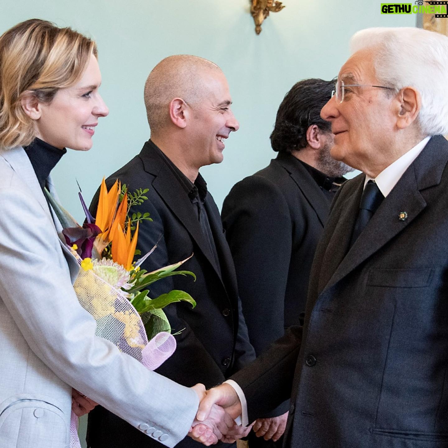 Elena Radonicich - 1.8K Likes - La ragazza e il Presidente
La ragazza al Quirinale
La ragazza e la partecipazione
Lāemozione e lāonore
E la gratitudine
#giornatainternazionaledelladonna
#Quirinale
#sergiomattarella