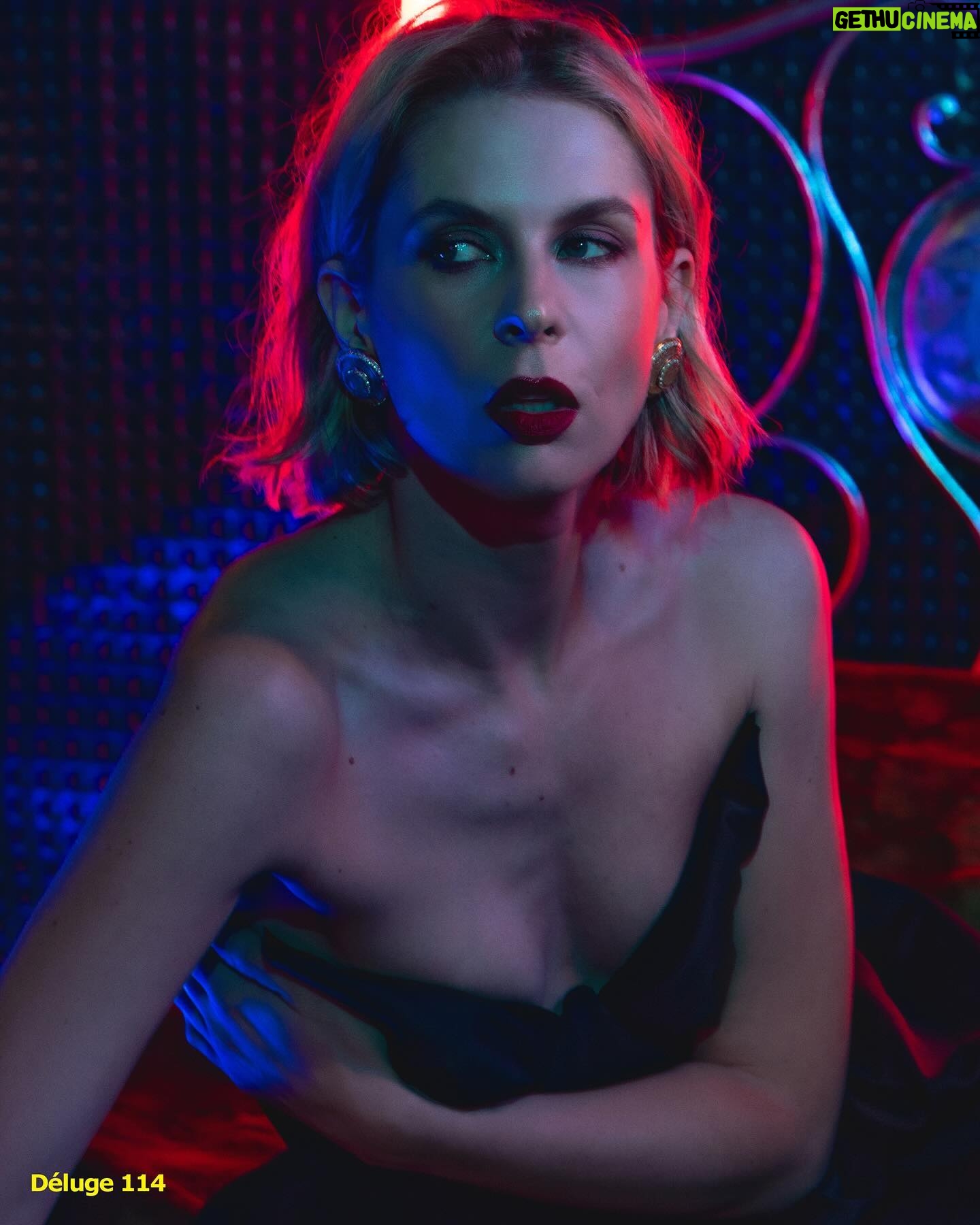 Elena Radonicich - 1.4K Likes - DĆØluge #26
š
š„
@deluge_mag
@othersrl
CāĆØ anche unāintervista in cui sono seria e prolissa ma va bene lo stesso @kinechia (š)
Le foto di @fabcestari
MUA & Hair di @emanueladigiammarco
Styling @othersrl
š„š„š„š„š„š„š„š„š„š„š„š„š„š„š„š„š„