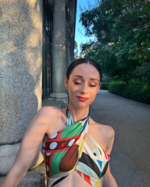 Elena Rivera Instagram - Gracias @hermes, lo pasé fantástico🌙🍸💄🤍