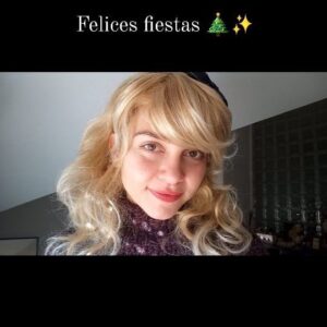 Elena de Lara Instagram - FELICES FIESTAS 🎄✨️ #merrychristmas #actor