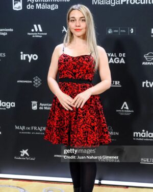 Elena de Lara Instagram - 😭✨️♥️ Estuvimos parte del equipo de Matusalén en la presentación de @festivalmalaga 
nos vemos :D

📸: @juannaharrogimenez

#matusalen
