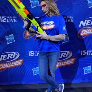 Eli Jane Instagram - #host #hosting @nerfchallenge  #nerfchallenge  #games #sports #laugh #blast #blasters @hasbro  @nerf #kilburn #live #nerf @gettyimages  @gettyentertainment @j_blakewhite @jzfish @vinnystyle @espo_photo @luigiskmz @bboyfantum @venumskmz @buscemi #shoes @motherdenim #jeans #denim @michaelstarsinc #gold #turtleneck neck @floyds99barbershop #hair #color