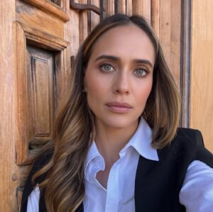 Eli Jane Instagram - What an honor and a privilege to work with such talented people. I am so #grateful for the opportunity what a pleasure! #filming #stunts #actor #actress #fights #choreography #run&gun Thank you for having me🥰