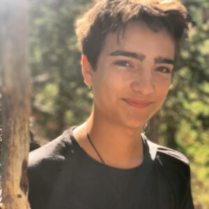 Elias Harger Instagram - Just curious: 1. What’s your favorite book? 2. What’s your favorite type of music? 3. What’s your favorite food? 4. What country are you from? 

My answers: 1. The Hunger Games 2. Electric Pop 3. Pepperoni pizza 4. the United States of America