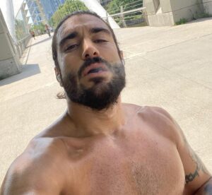 Elias Theodorou Instagram - A Mighty  run in the sun to kick off the first day of summer 🌿🤙💨 #RunnersHigh #VapeLikeAPro 
-

#cannabiscommunity #weed #marijuana #thc #cbd #cannabisculture #weedporn #weedstagram #hightimes #stoner #indica #sativa #hemp #maryjane #kush #highlife #medicalmarijuana #ganja #growyourown #smoke #cannabissociety #weedlife #life #highsociety #smokeweedeveryday #dank #high #community