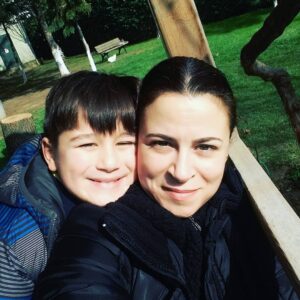 Elif İnci Instagram - Aşk'ı ATEŞ...bize bahar geldi...hoşgeldi...#anaoğul #huzur #bahar #mutluluk