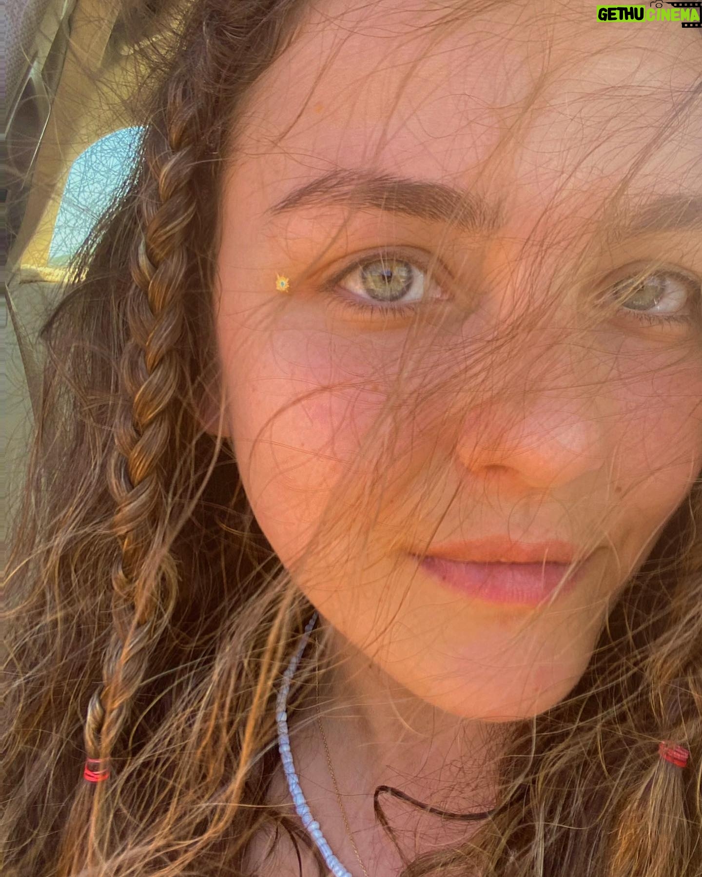 Elif Özkul - 773 Likes - 🐚