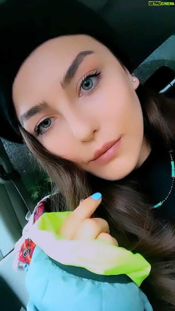 Elif Özkul - 1K Likes -