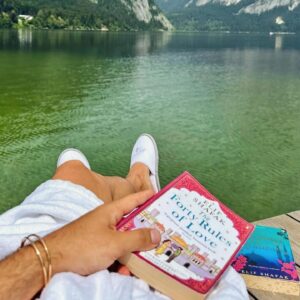 Elif Şafak Instagram - Every few years we go to the polling station and vote, and every single day, we read and as we read we travel to places far and wide. Thank you for these beautiful posts. #bookloversworld #readwithus #booksaremagic #bookswilltakeyoueverywhere #thefortyrulesoflove #thebastardofistanbul #theislandofmissingtrees #10minutes38secondsinthisstrangeworld #readeveryday #diversifybookstagram 📚📚📚 Okurlardan gelen paylaşımlar, yürekten sevgiyle #ondakikaotuzsekizsaniye #kayıpağaçlaradası #kitapsevgimiz #birkitapbirokur #birkitapbirfotograf