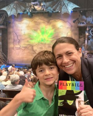 Elisa Strauss Instagram - About Saturday… 
He said,”This is the BEST Mommy and son day ever!” I couldn’t agree more. His first Broadway show was incredible- meeting the real life “Boq” @mikewartella made it so much more! 🙌🏻

And…we did happen to stop @its__sugar_  I mean… 🍭🍬

Thank you @ccapinc @debgraus @mikewartella @wicked_musical for making the greatest day come true!
