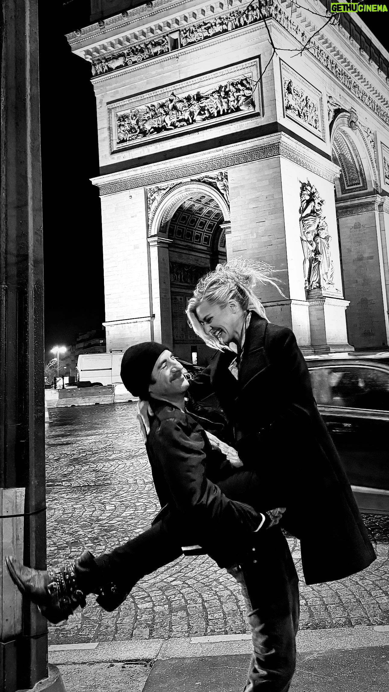 Eliza Coupe - 1.4K Likes - The Actor & The Skater go to Paris 🖤🇫🇷
#love #paris #fromage