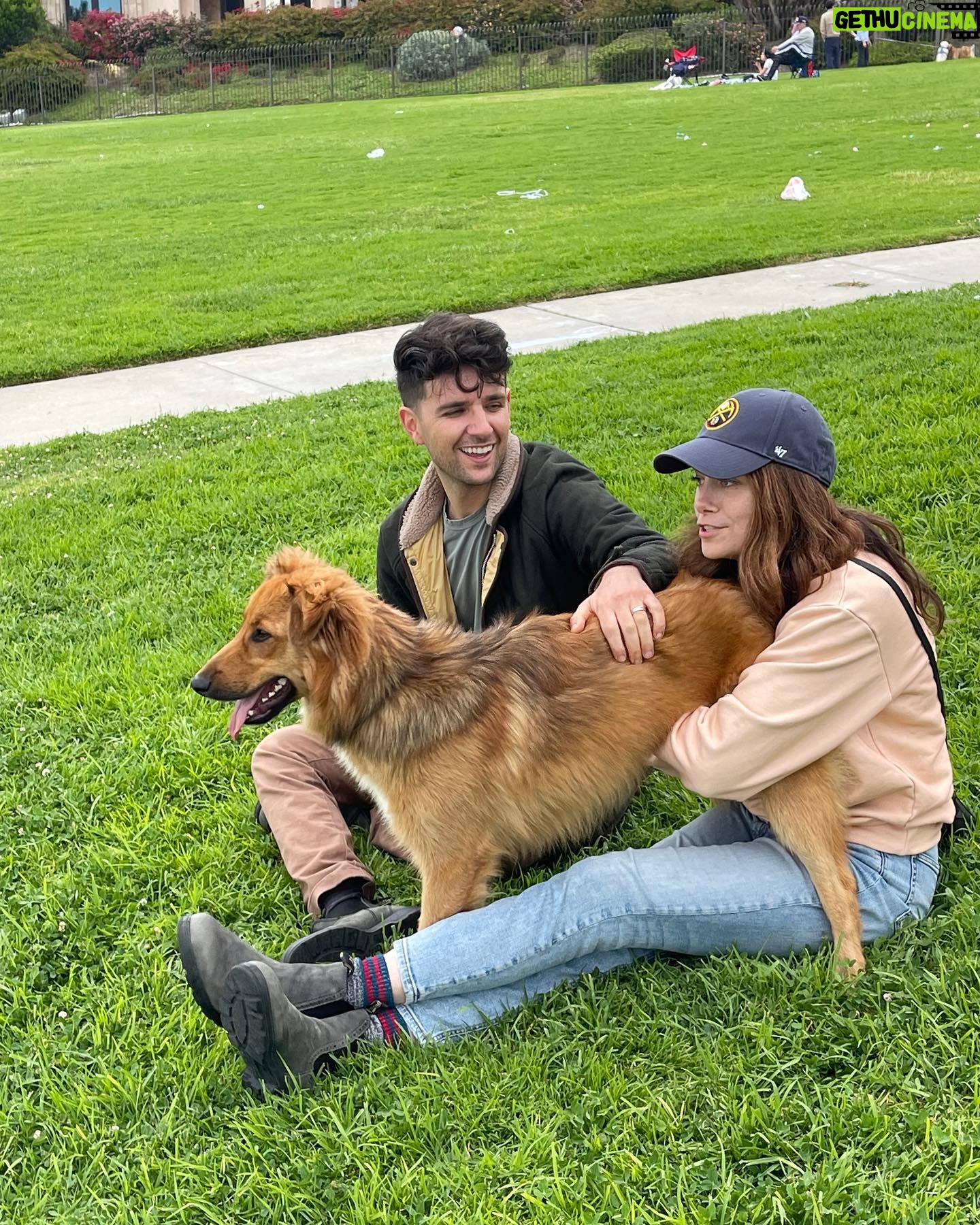 Elizabeth Alderfer - 636 Likes - We got a pup. His name is Rooster.
Also Go Nuggets