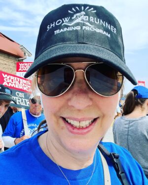 Elizabeth Craft Instagram - Still on strike. #WGASTRONG