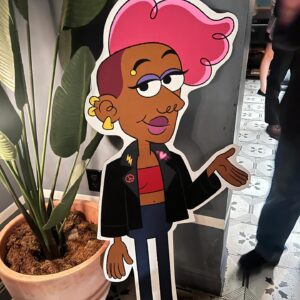 Elizabeth Grullón Instagram - Look ma! I’m a cartoon! Everybody, meet Lita. Lita, everybody. Truly can’t wait for you all to experience what we’ve created for you on the new Disney series ✨PRIMOS✨The entire team has poured their heart, creativity and culture into this series. Check it out on @disney and @disneyplus this summer! Vamos!!! 💫🇩🇴 #Primos #Latinidad #AfroLatina #Lita #Disney