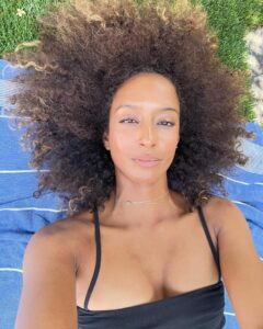 Actress Elizabeth Grullón HD Instagram Photos and Wallpapers May 2024