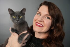 Elizabeth Hales Instagram - 🐈‍⬛ National Cat Day 🐈 
Mia was agreeable to have her picture taken... again.  Ollie, not so much. 👉👉
.
.
.
.
.
.
.
.
.
#nationalcatday #cats_of_instagram #catsofig #catlover #catlife #adoptdontshop #adoptacat #tnr