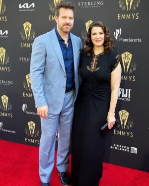 Elizabeth Hales Instagram - So excited to have joined other @televisionacad members for the first #Emmy viewing party LIVE!  Thank you to @iambradyhales for accompanying me ❤️
 
Big wins for #TedLasso #TheCrown and #MareofEastown. So inspired by #jasonsudekis #katewinslet #tobiasmenzies #gilliananderson and so many amazing performers, all deserving of awards. 

From my vintage closet, I finally got to wear my 1940s cocktail dress. Thank you to @katiebeauty_ for glam makeup 🙏
.
.
.
.
.
.
.
.

#television #emmys #emmyawards #televisionacademy #awards #redcarpet #redcarpetfashion #hollywood #celebration #actorslife #emmy #awardshow #jonathanclub #vintagedress #actors #actress #awardseason #1940s #1940eveninggown #1940sfashion #nighttoremember❤️