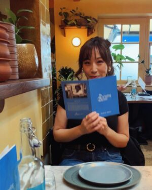 Elizabeth Ho Instagram - 🎶 1 2 3 4  Let me hear you scream if want some more 🎶 

- rehearsals with my bb 
- friendship is magic
- 🪐 
- 🥳 
- tube time
- 👀 
- mid show
- self tape
- the most beautiful bookstore I’ve ever been to
- one of my bucket lists was to dine at @darjeelingldn after seeing @asmakhanlondon on @chefstablenetflix . The best meal I had the whole month I was there.