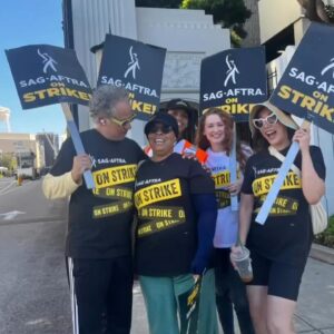Elizabeth Ho Instagram - This is what solidarity looks like ❤️✊😭 #sagaftrastrong