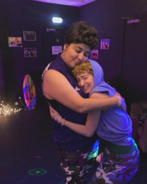 Elizabeth Ho Instagram - 🎶 1 2 3 4  Let me hear you scream if want some more 🎶 

- rehearsals with my bb 
- friendship is magic
- 🪐 
- 🥳 
- tube time
- 👀 
- mid show
- self tape
- the most beautiful bookstore I’ve ever been to
- one of my bucket lists was to dine at @darjeelingldn after seeing @asmakhanlondon on @chefstablenetflix . The best meal I had the whole month I was there.