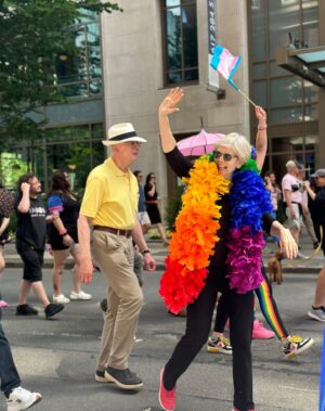 Elizabeth Warren Instagram - Happy #Pride! I was very glad to join @bagly_inc (with my new boa) for the Boston Pride Parade, and I'll always fight for full LGBTQ  equality.