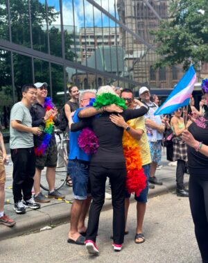Elizabeth Warren Instagram - Happy #Pride! I was very glad to join @bagly_inc (with my new boa) for the Boston Pride Parade, and I'll always fight for full LGBTQ  equality.