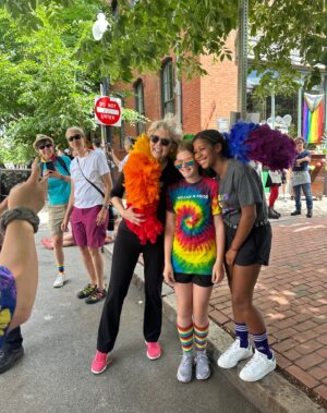 Elizabeth Warren Instagram - Happy #Pride! I was very glad to join @bagly_inc (with my new boa) for the Boston Pride Parade, and I'll always fight for full LGBTQ  equality.