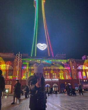 Ella Chadwick Instagram - Had a fab time last night at blackpool illuminations. Ive vome every year since i was 4wks old well apart from 2020 cause of covid. My fave part is the dancefloor and music outside the tower as i love to dance ❤️ #blackpool #blackpoooltower #blackpoolilluminations #tradition