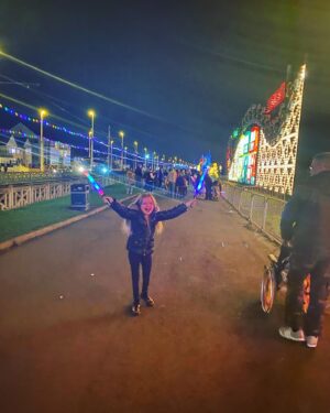 Ella Chadwick Instagram - Had a fab time last night at blackpool illuminations. Ive vome every year since i was 4wks old well apart from 2020 cause of covid. My fave part is the dancefloor and music outside the tower as i love to dance ❤️ #blackpool #blackpoooltower #blackpoolilluminations #tradition