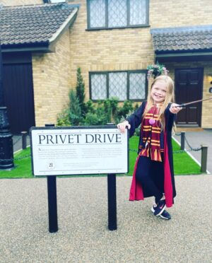 Ella Chadwick Instagram - Some of my favourite pics from @wbtourlondon i had the best time #harrypotterstudios #harrypotter #wbtourlondon