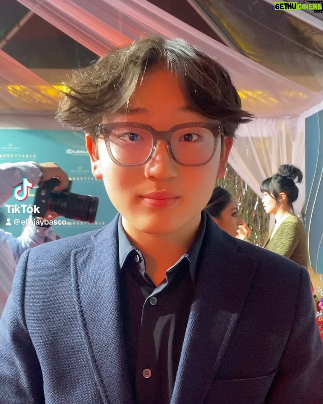 Ella Jay Basco - 1.5K Likes - kids table was lit this year👯♀️
thank you so much @unforgettablegala for throwing another amazing gala this year. i swear they just get better and better! and most importantly i loved seeing all my cute little friends heehee💗🤭