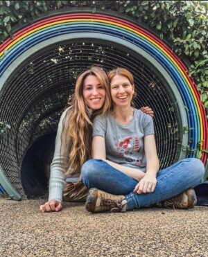 Elle Newlands Instagram - sometimes you just need to walk a few and talk a few with a good pal, to get your head and heart straight.. being silly with @tracy.m.clifton ❤️