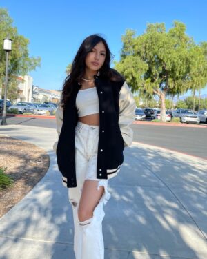 Elle Paris Legaspi Instagram - 🤍🐄