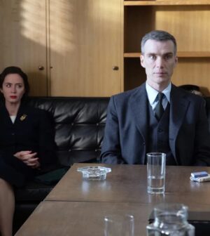 Ellen Mirojnick Instagram - Thank you Zak Maoui StyleEditor@GQ.  Breaking down the big (tailoring) fits of Cillian Murphy, Kenneth Branagh and the rest of the cast of Nolan's big 
bomb epic 
 https://www.gq-magazine.co.uk/article/oppenheimer-suits-menswear