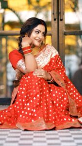 Actress Elli Padhi HD Instagram Photos and Wallpapers July 2024