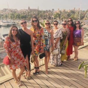 Ellie Taylor Instagram - Mallorca with my beautiful girls 🩷🩷🩷
The most wonderful few days hanging out in beach clubs pretending to be a bride, generally dressing like a crazed aunt and above all, remembering how much I enjoy limoncello.