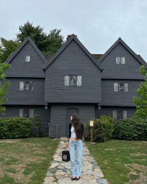 Elliot Fletcher Instagram - real life hocus pocus in salem with my witchy woman 🖤🐈‍⬛🕯🌙