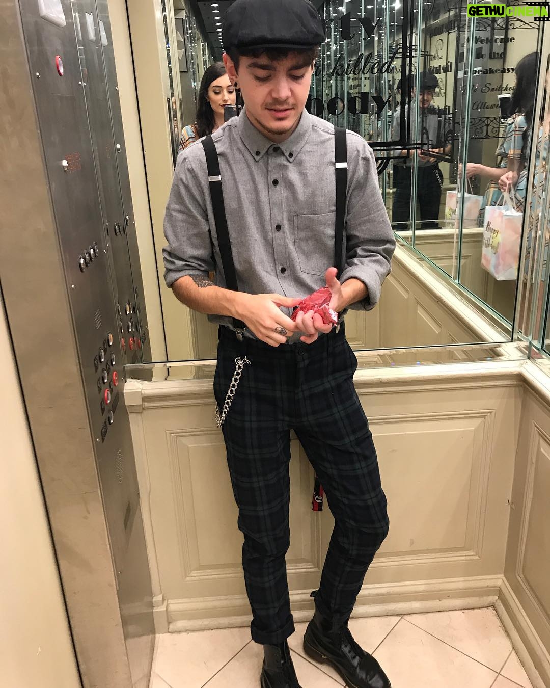 Elliot Fletcher - 76.6K Likes - i look like a chimney sweep? chim chim cher-ee! happy birthday @chiaraaurelia (ft. cutie danielle taking my picture)