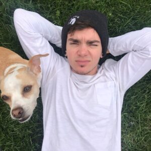 Elliot Fletcher Instagram - lay with me (swipe for a surprise)