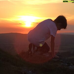 Elliot Grihault Instagram - Pictures from sunset in Devon