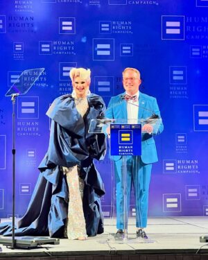 Elliott with 2 Ts Instagram - It was such an honor to present at the @humanrightscampaign Las Vegas gala as well as introducing congressman @stevenahorsford to speak. It’s such an honor to be apart of an organization that is actively fighting on a daily basis for our rights as members of the LGBT  community. We gotta fight the good fight yall!!!! 💕💋🤟🏻🏳️‍🌈🏳️‍⚧️
💇🏼‍♀️: @wigsx 
🪡: @olwenzarlengostyle 
🧥: @luismiguelchicago 
💍: @nobasicbombshell 
@lasvegashrc @humanrightscampaign #hrc #humanrightscampaign #queen #dragqueen #dragrace #politics #queerpolitics