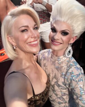 Elliott with 2 Ts Instagram - Yall…. @billiejoearmstrong from @greenday @jennifertilly from #chucky my new bestie hannah_waddingham and #jasonsudeikis from #tedlasso @itsjojosiwa from everything!!! @scottevansgram from @barbiethemovie @meredithmarks from @rhoslctv my sis @carmen_carrera @mannymua733 and my forever sis @itsshangela I’m still processing how incredible the @glaad awards were, just magical!!!! Thank you @thetonymorrison and @anthonyramosah for such a beautiful evening!!!! #glaadawards #greenday #celebs #hollywood #living #lgbt #gayawardsshow #redcarpet